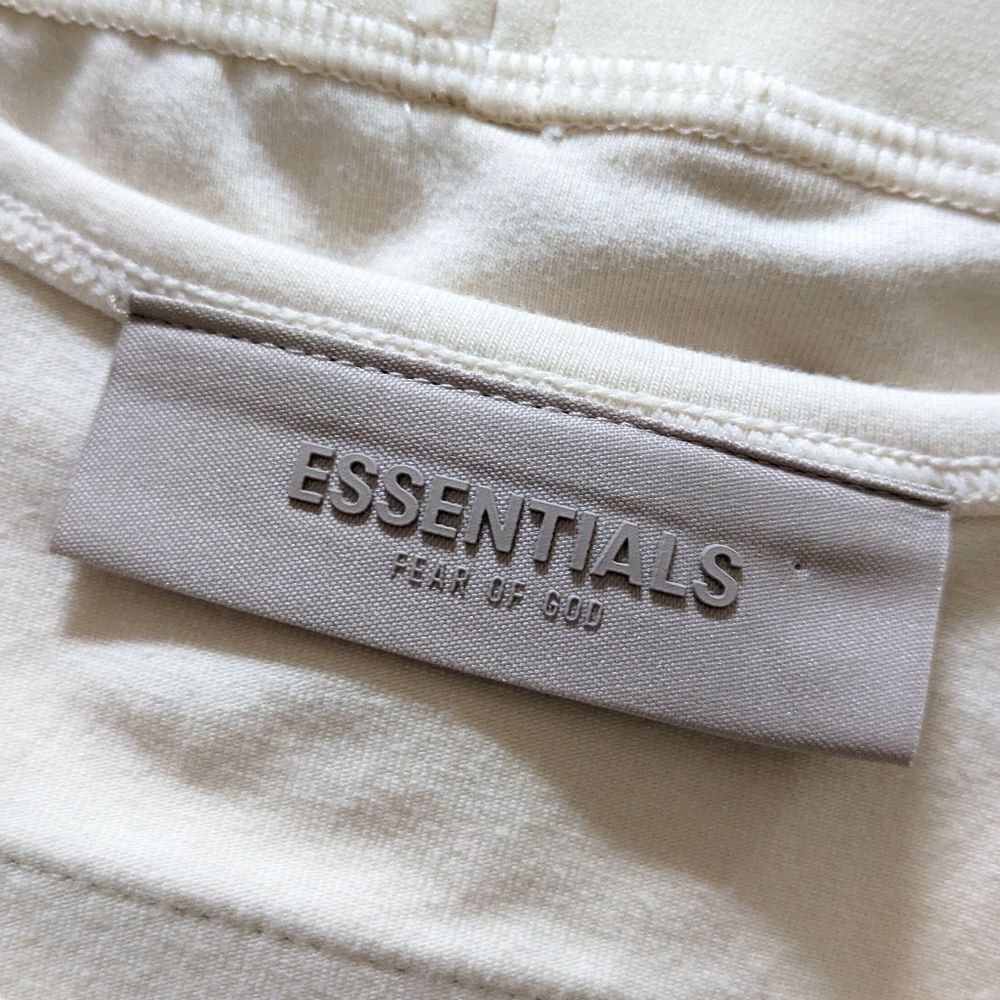 Fear of God Essentials Logo Sport Stretch Cotton Crop Tank in Eggshell Women's M - Picture 12 of 15